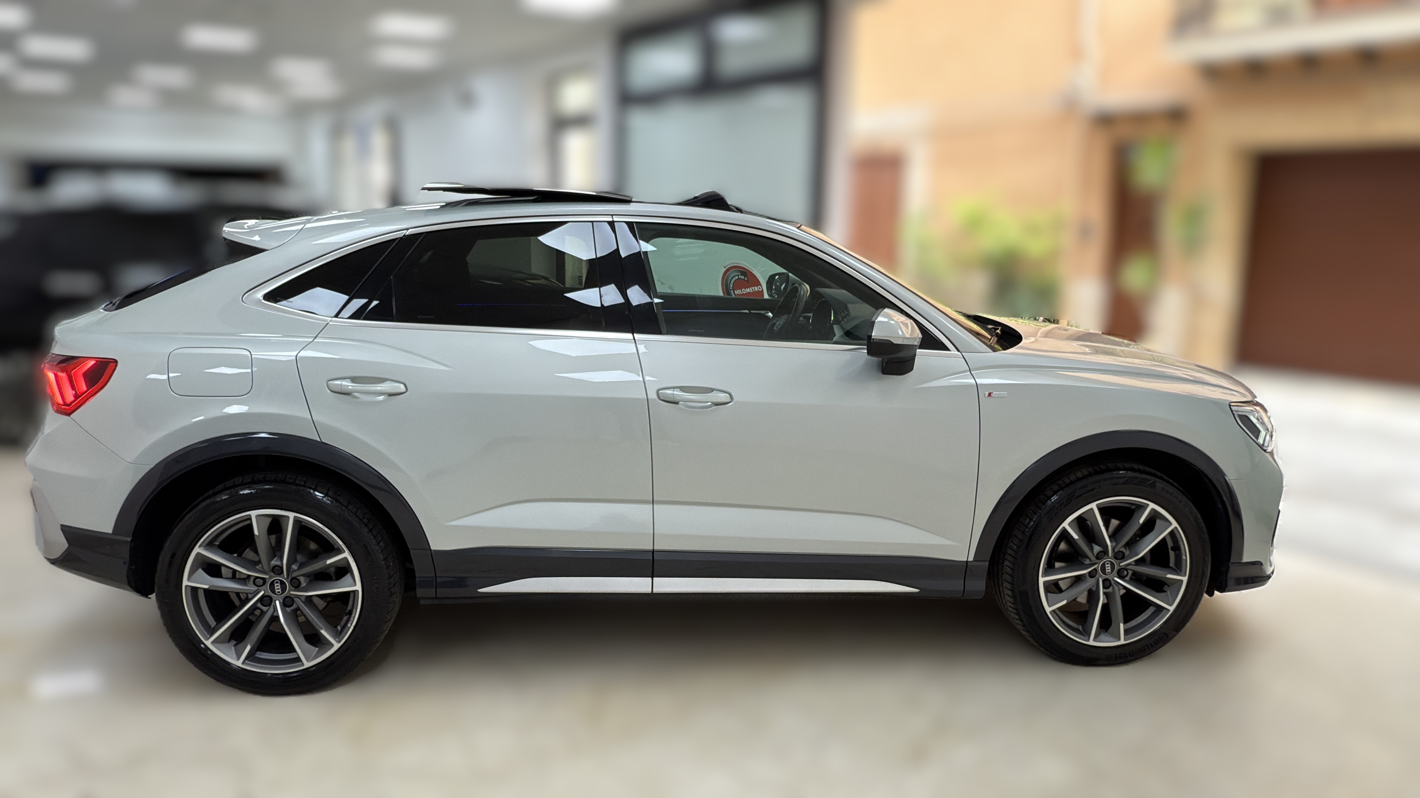 Audi Q3 SPORTBACK 35TDI STRONIC SLINE