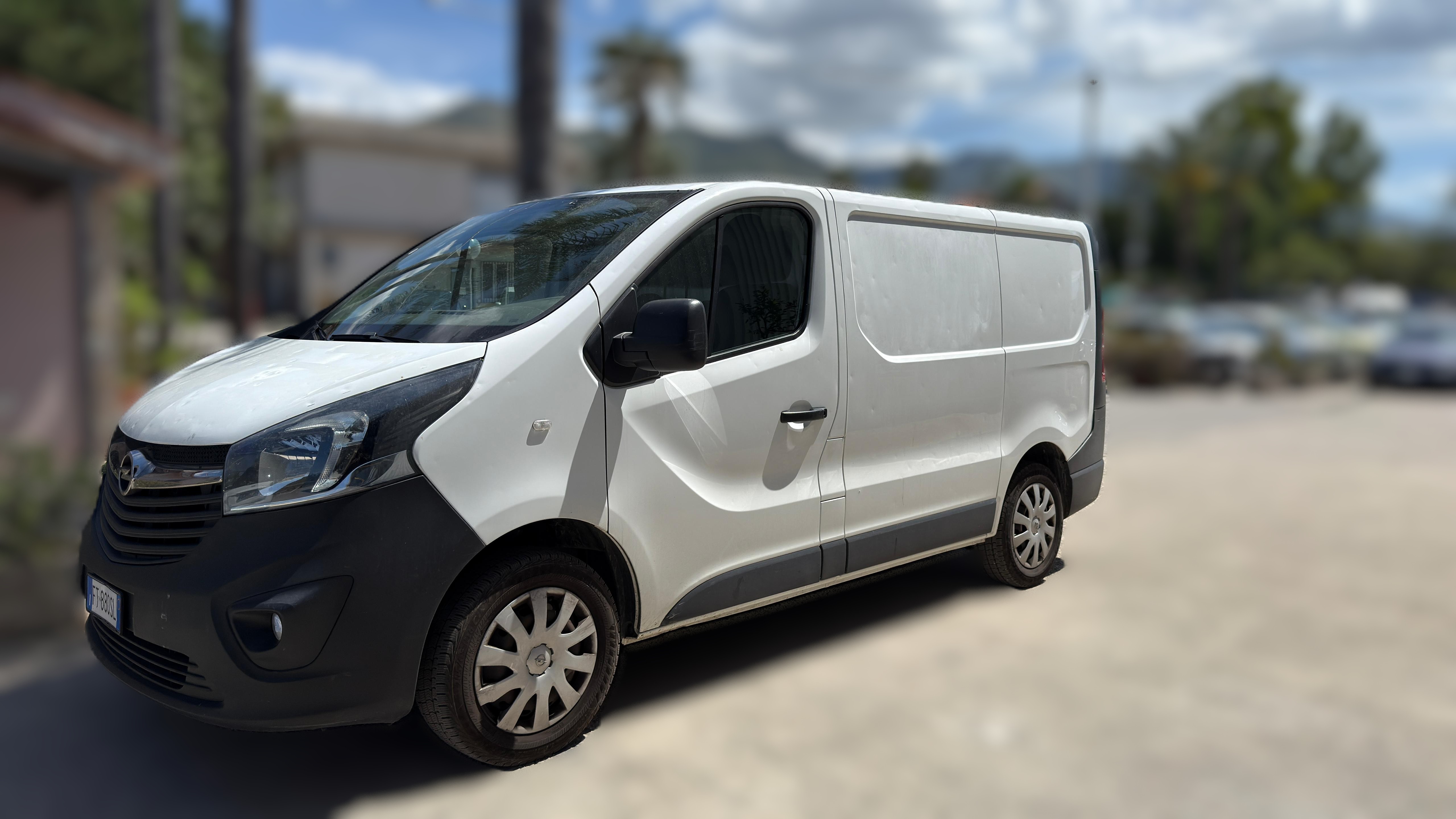 Opel Vivaro 1.6Cdti120Cv. Edition 27 Quintali