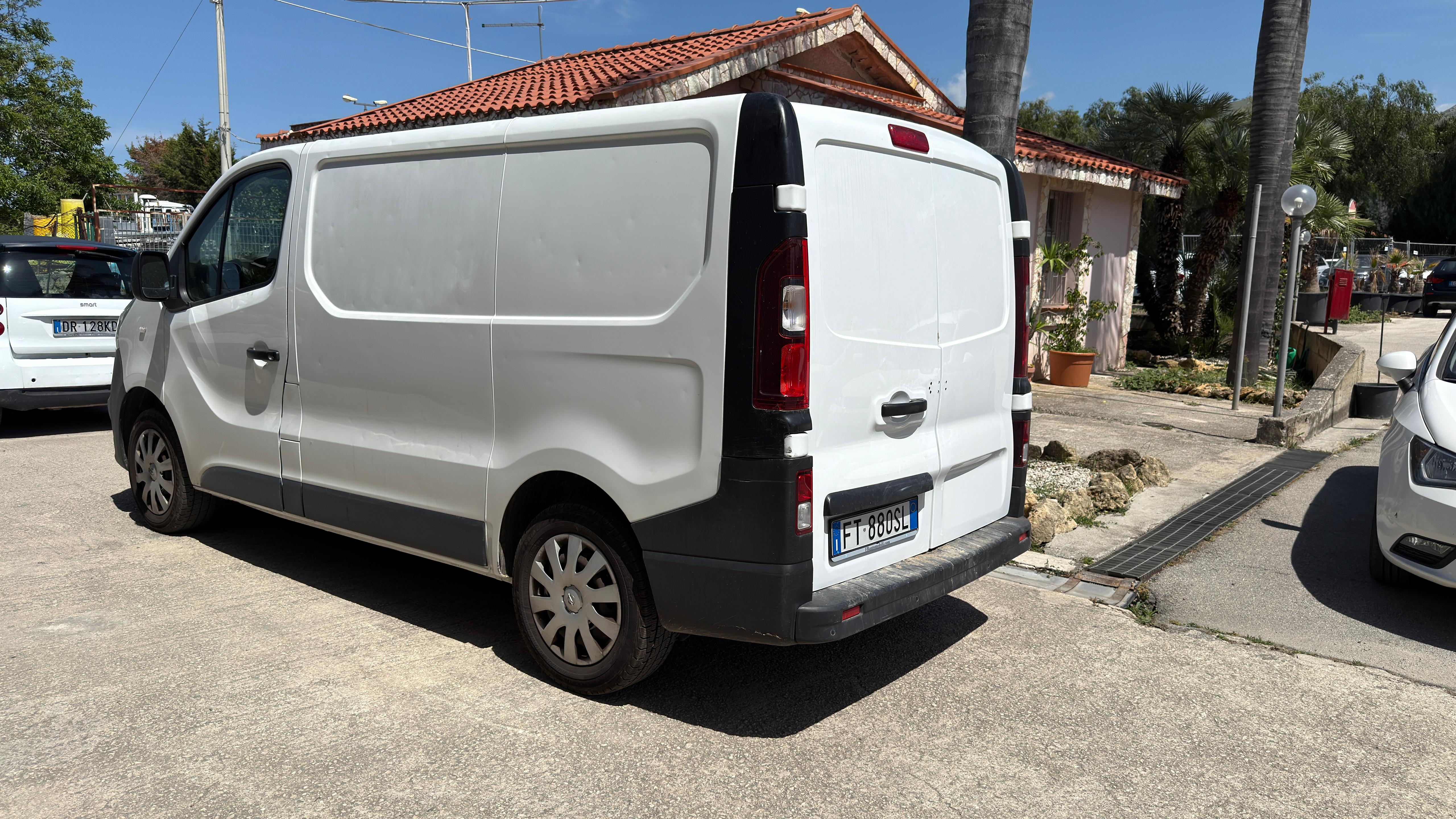 Opel Vivaro 1.6Cdti120Cv. Edition 27 Quintali