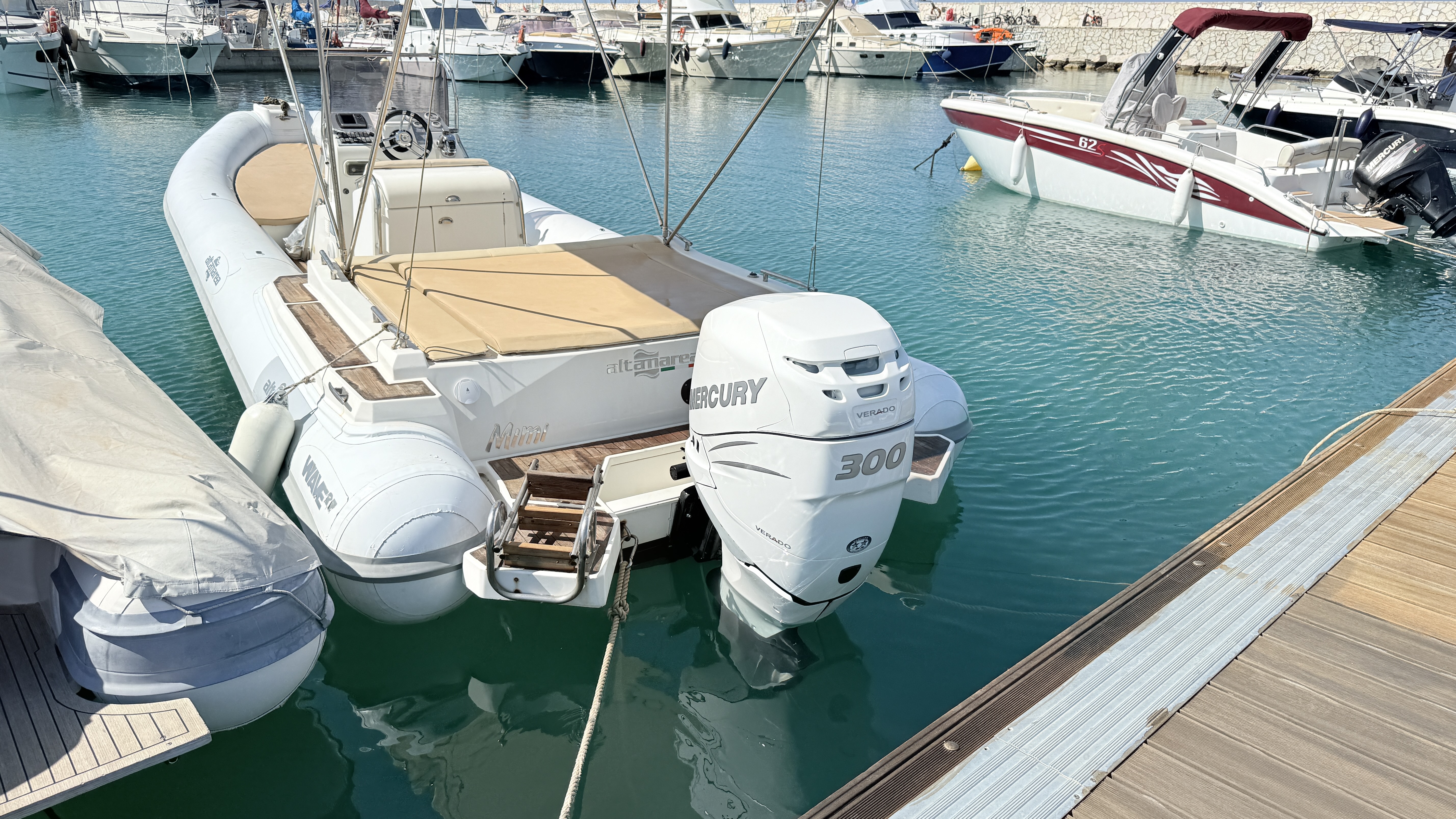 AltaMarea Wave 27 Motorizzato Mercury 300 Verado