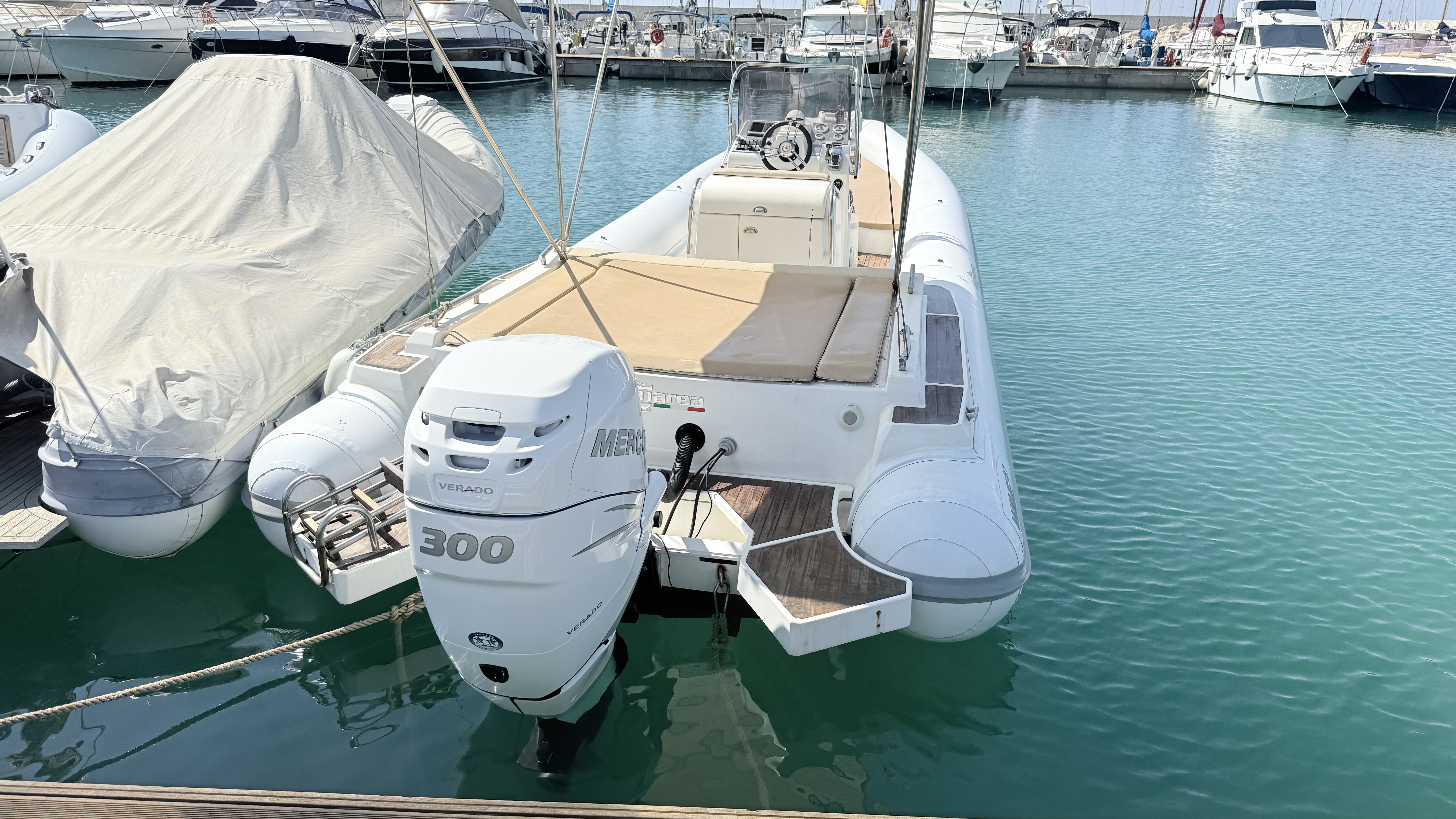 AltaMarea Wave 27 Motorizzato Mercury 300 Verado