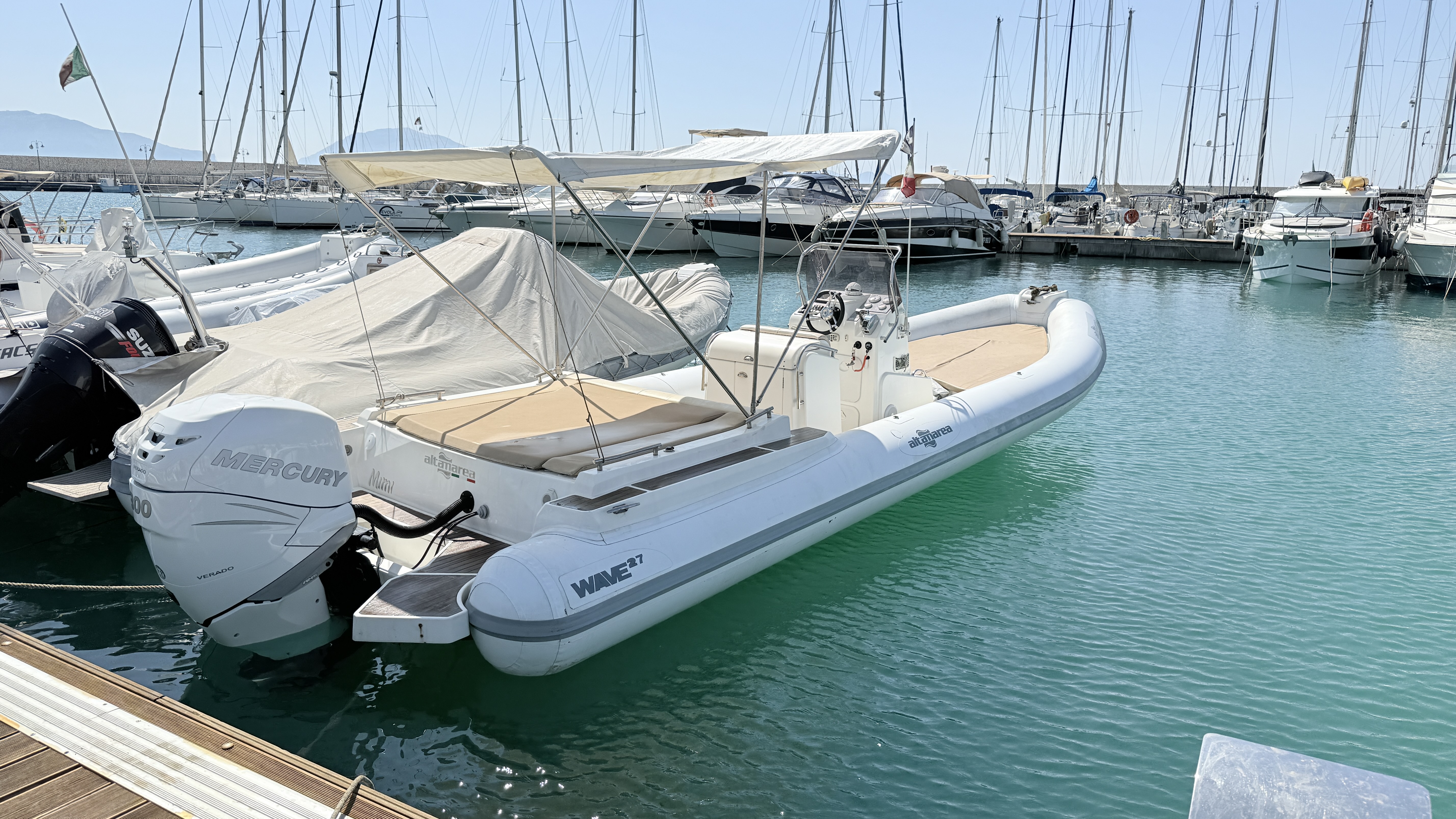 AltaMarea Wave 27 Motorizzato Mercury 300 Verado