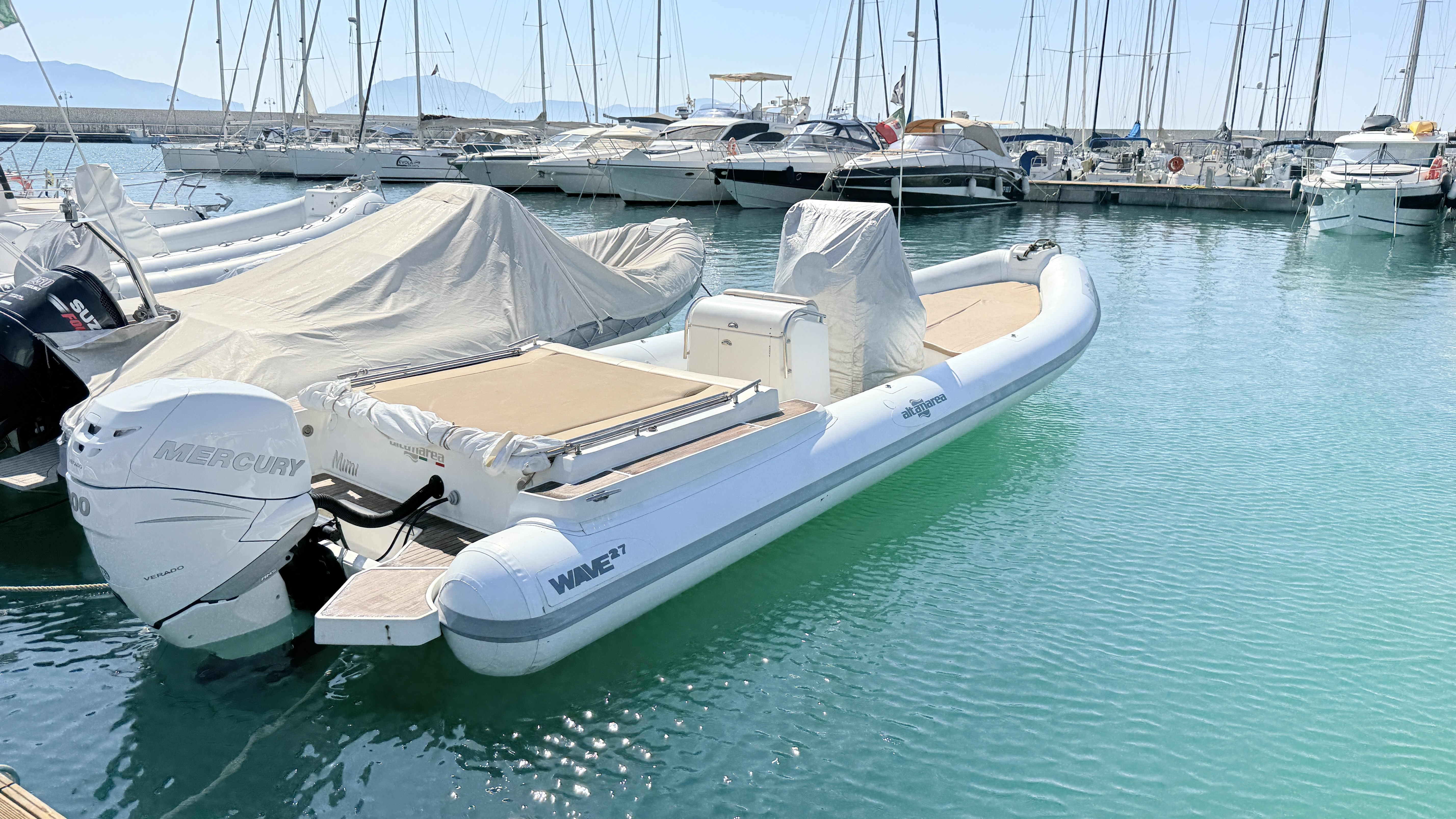 AltaMarea Wave 27 Motorizzato Mercury 300 Verado