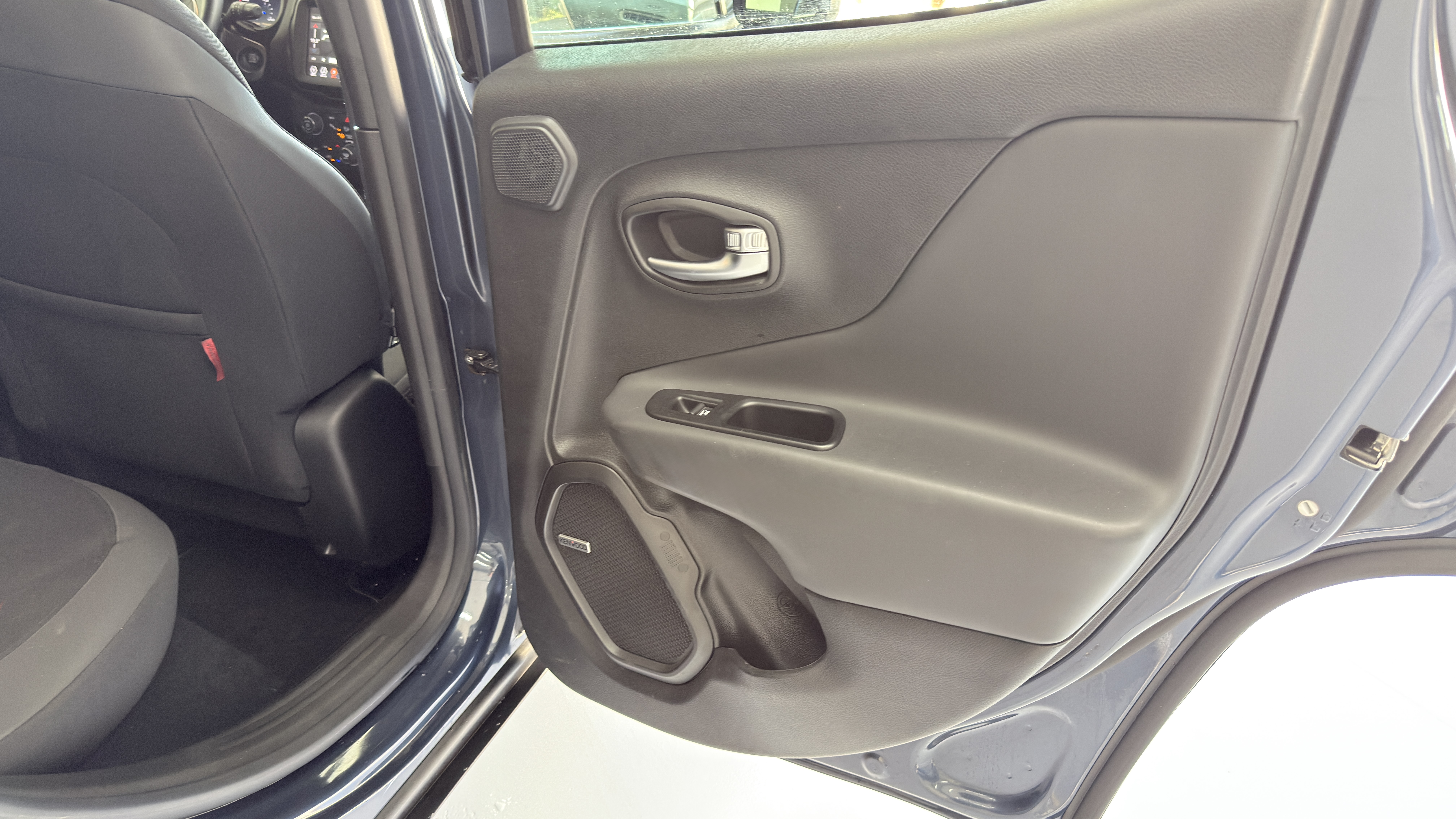 Jeep Renegade 1.3 t4 phev Trailhawk 4xe at6 240Cv.