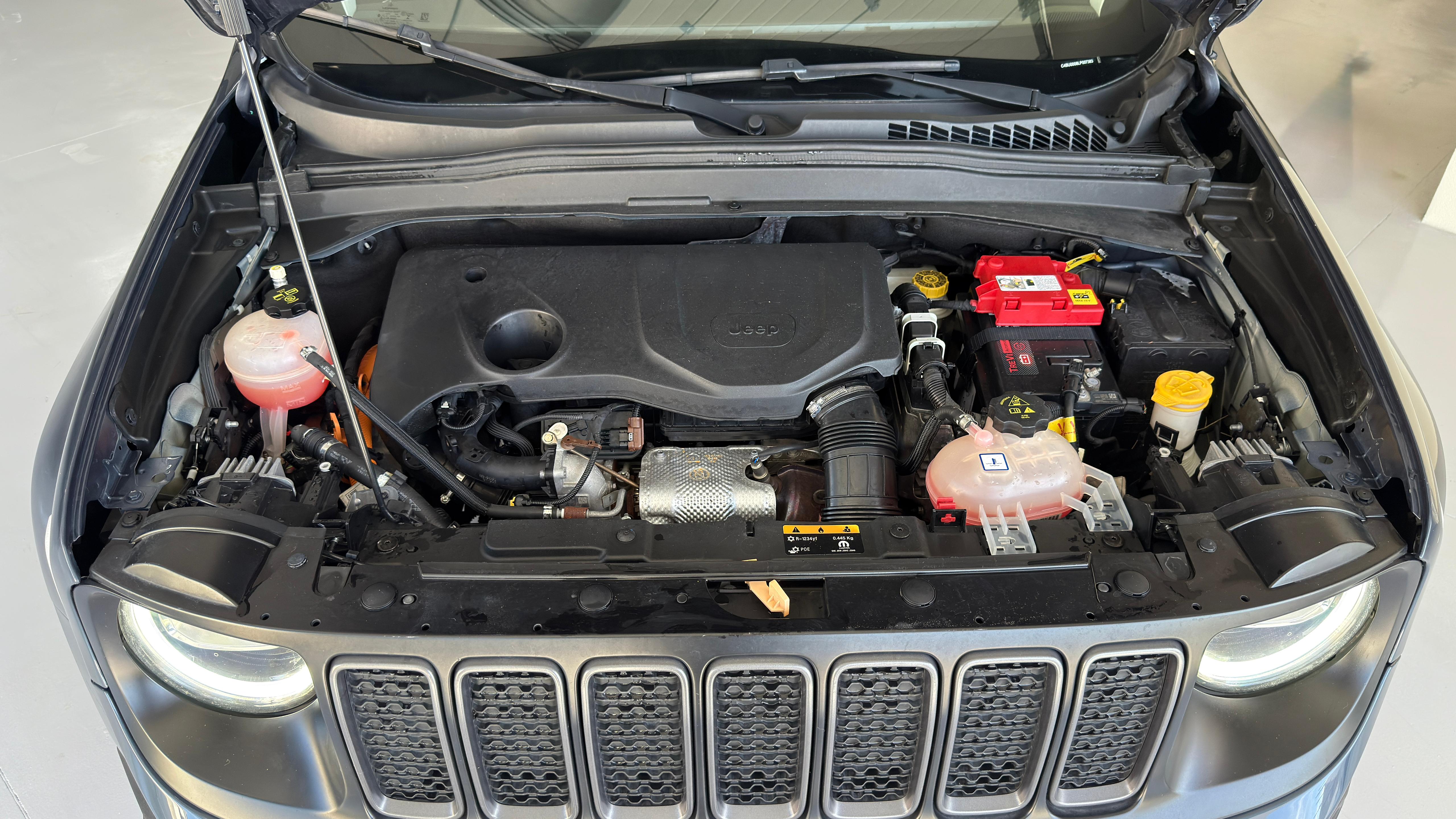 Jeep Renegade 1.3 t4 phev Trailhawk 4xe at6 240Cv.