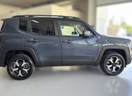 Jeep Renegade 1.3 t4 phev Trailhawk 4xe at6 240Cv.