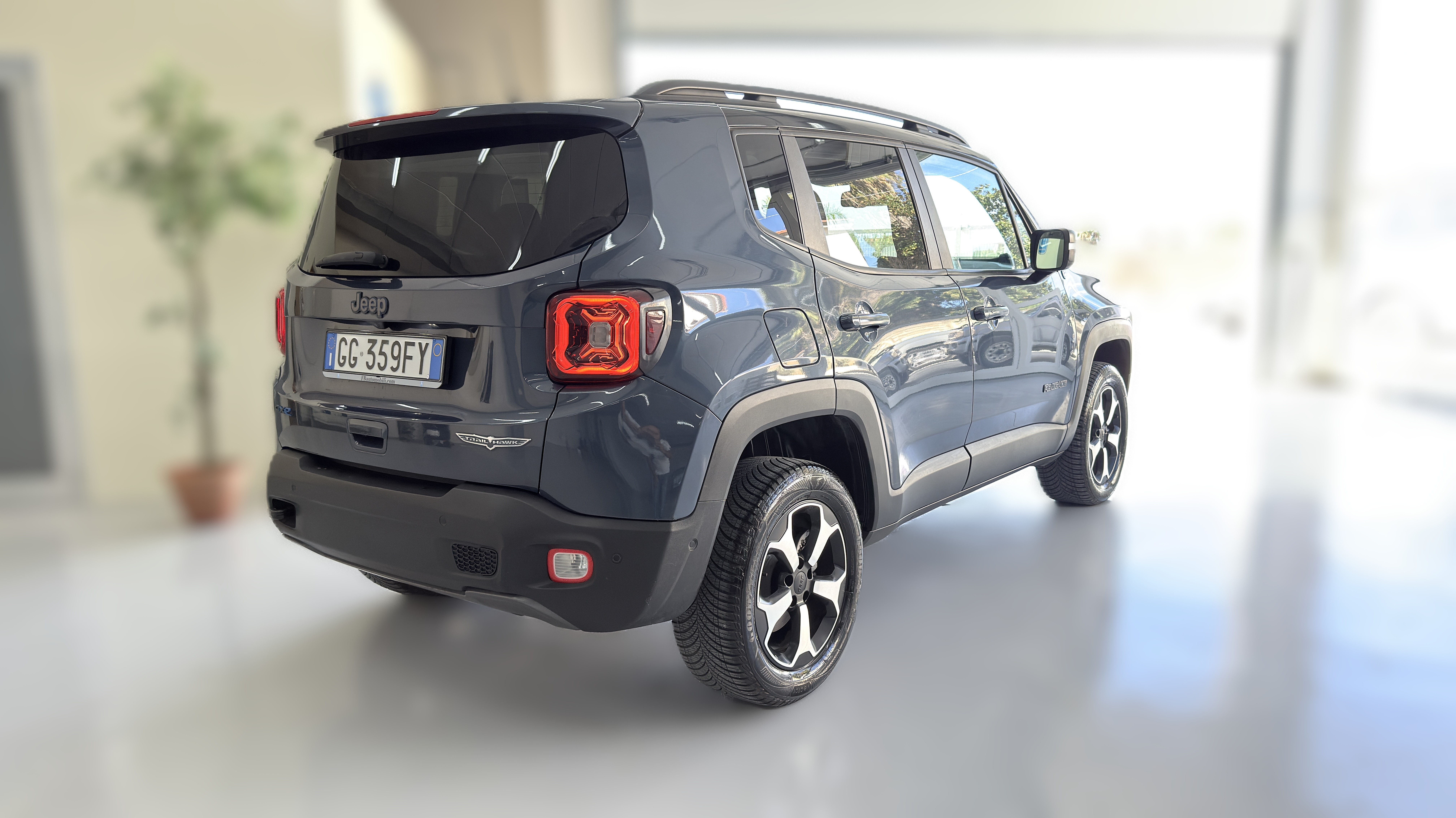 Jeep Renegade 1.3 t4 phev Trailhawk 4xe at6 240Cv.