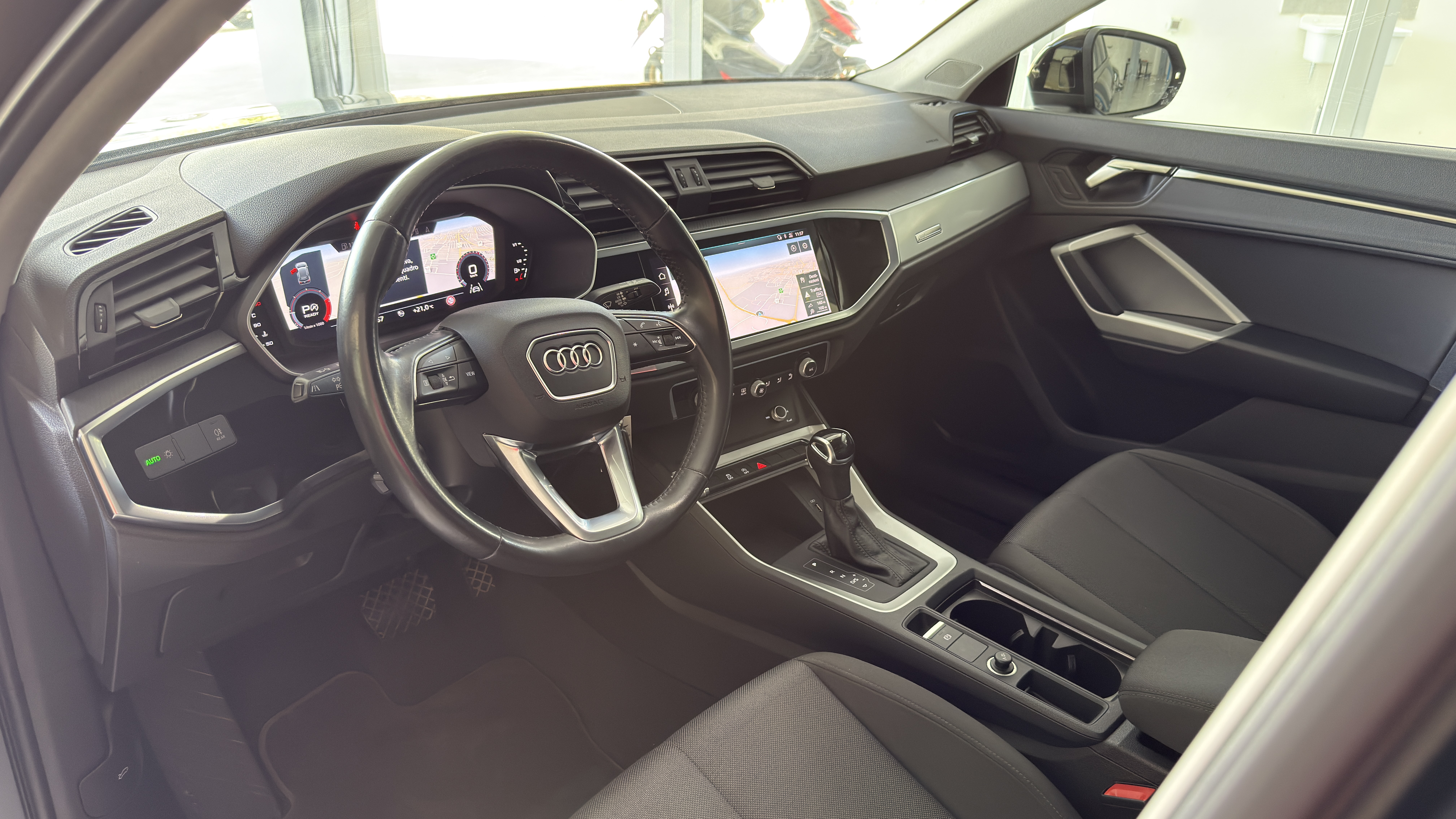 Audi Q3 35tdi 150Cv. 2.0 Business Advanced S-tronic