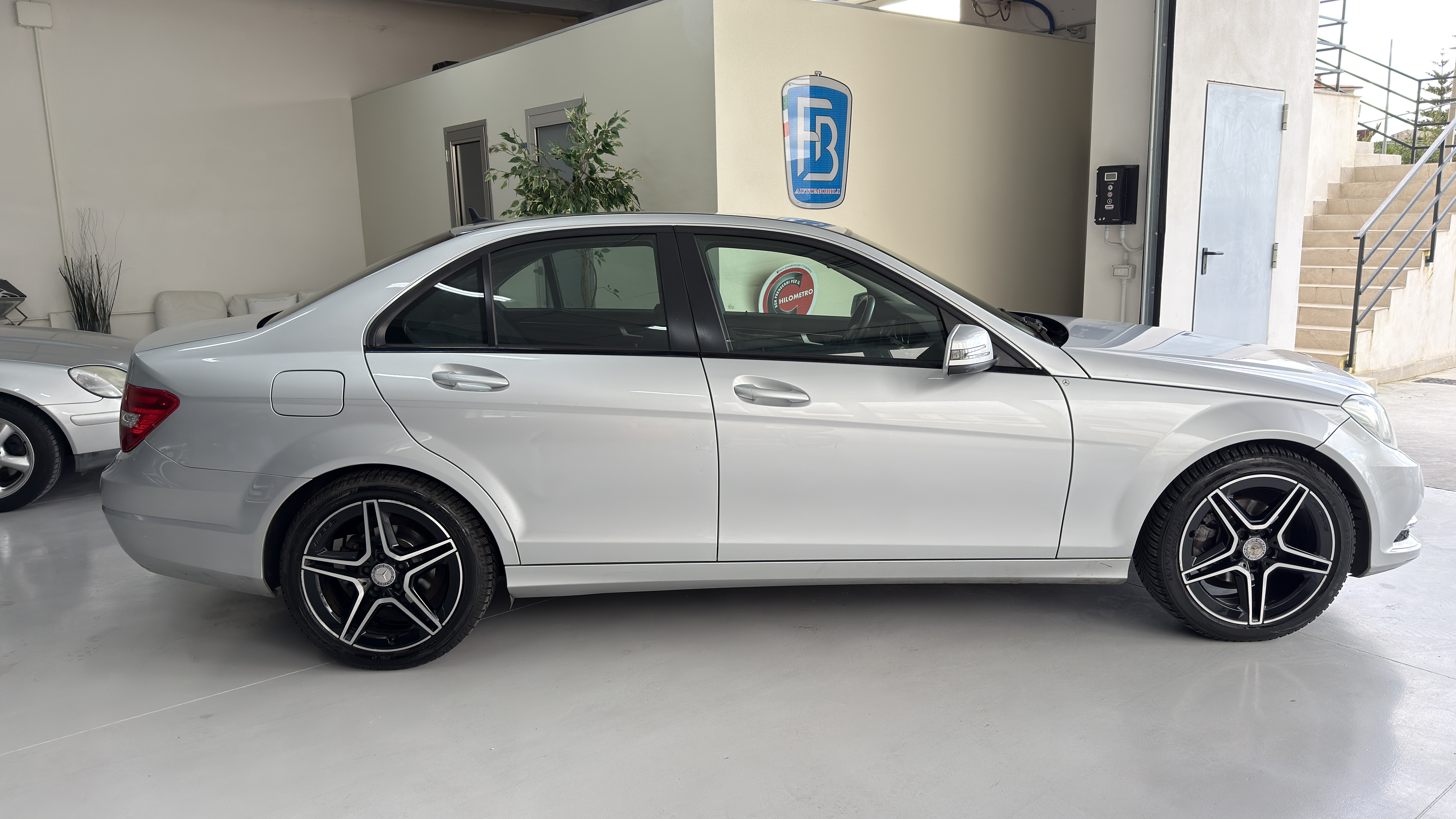 Mercedes-Benz C 180 Classe C Berlina cdi (be) Trend Uniproprietario