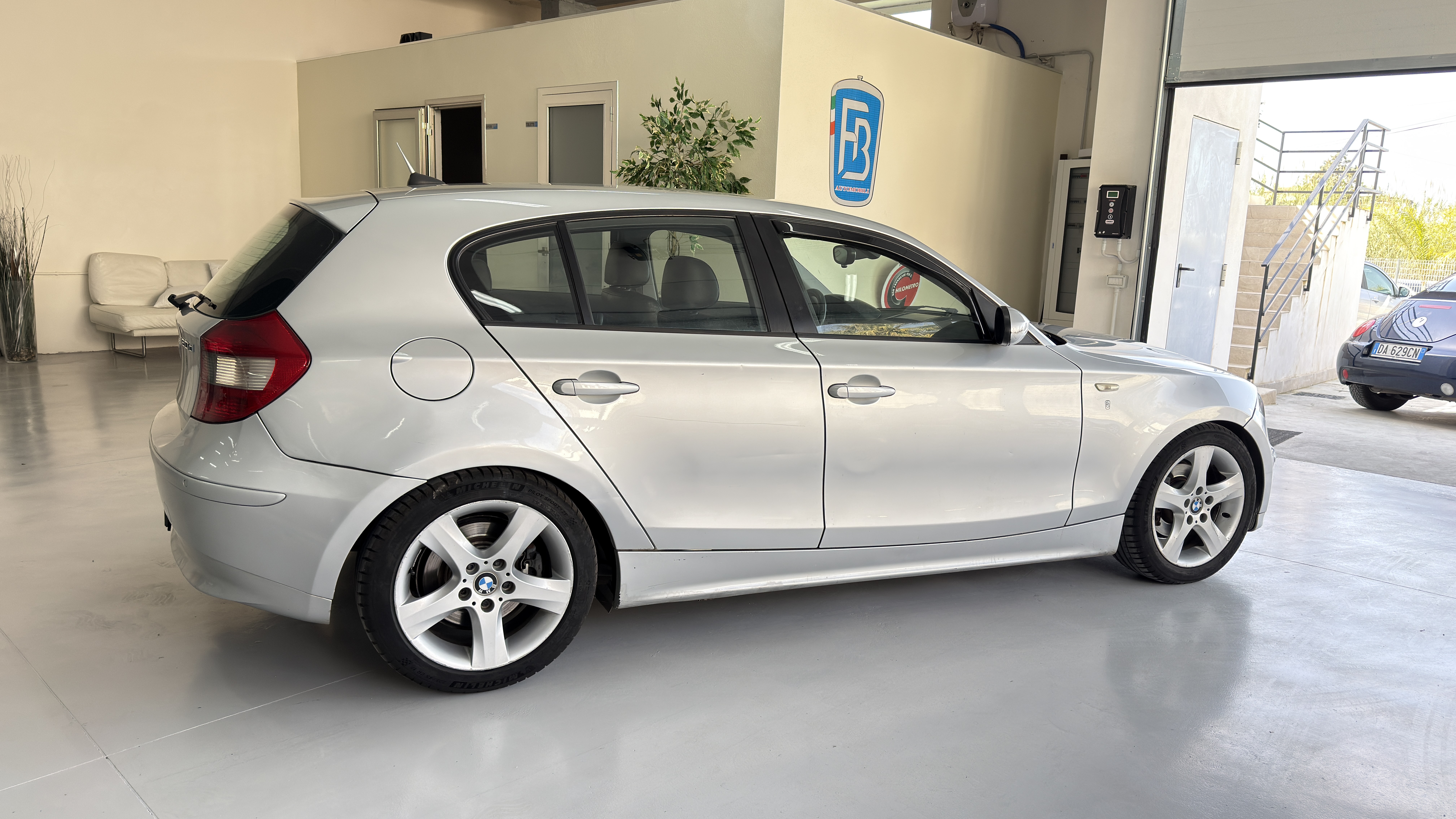 BMW 120 Serie 1 E87 2004 120d Futura