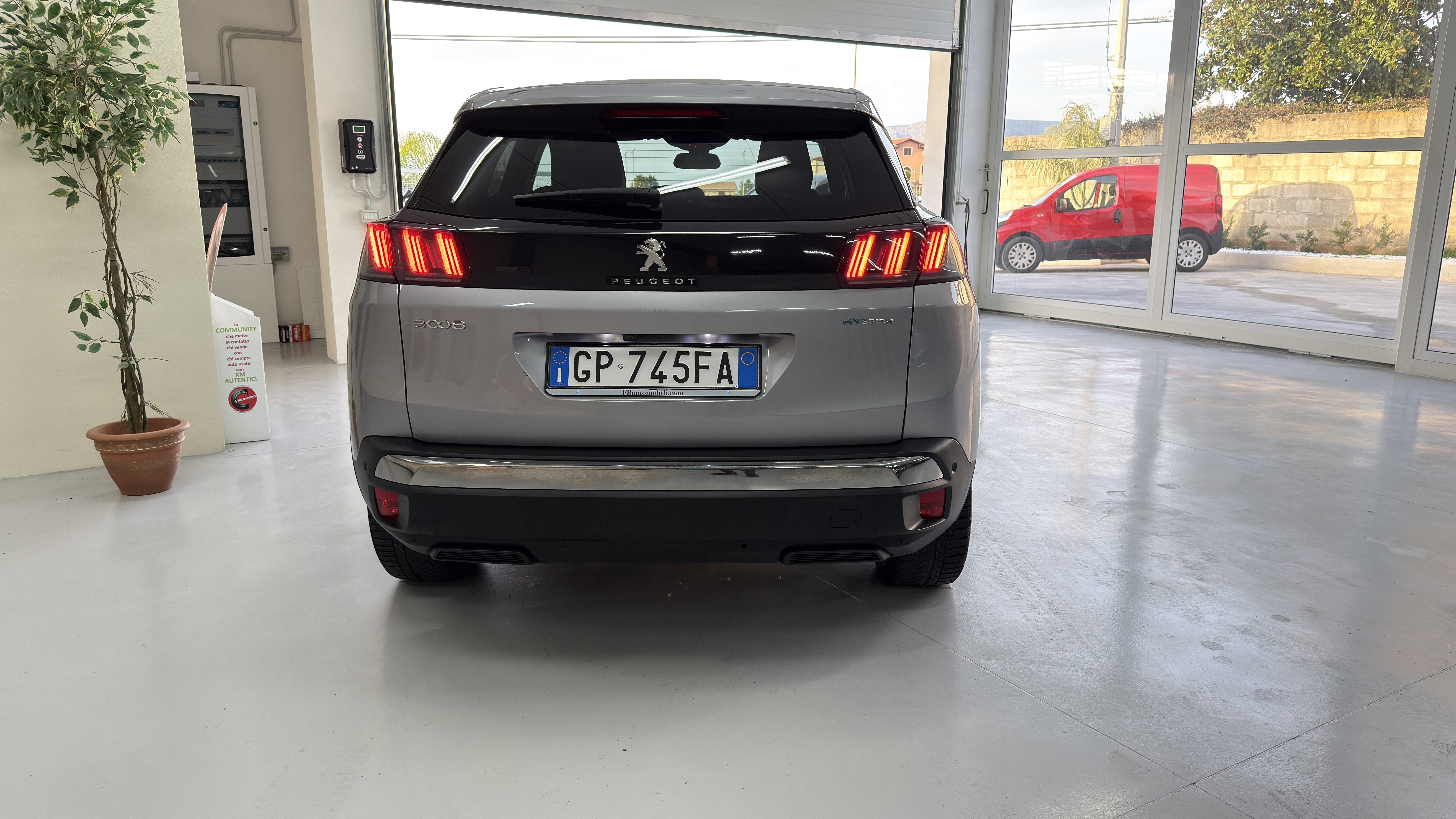 Peugeot 3008 Hybrid4 eat8 300Cv. Allure Pack Aziendale