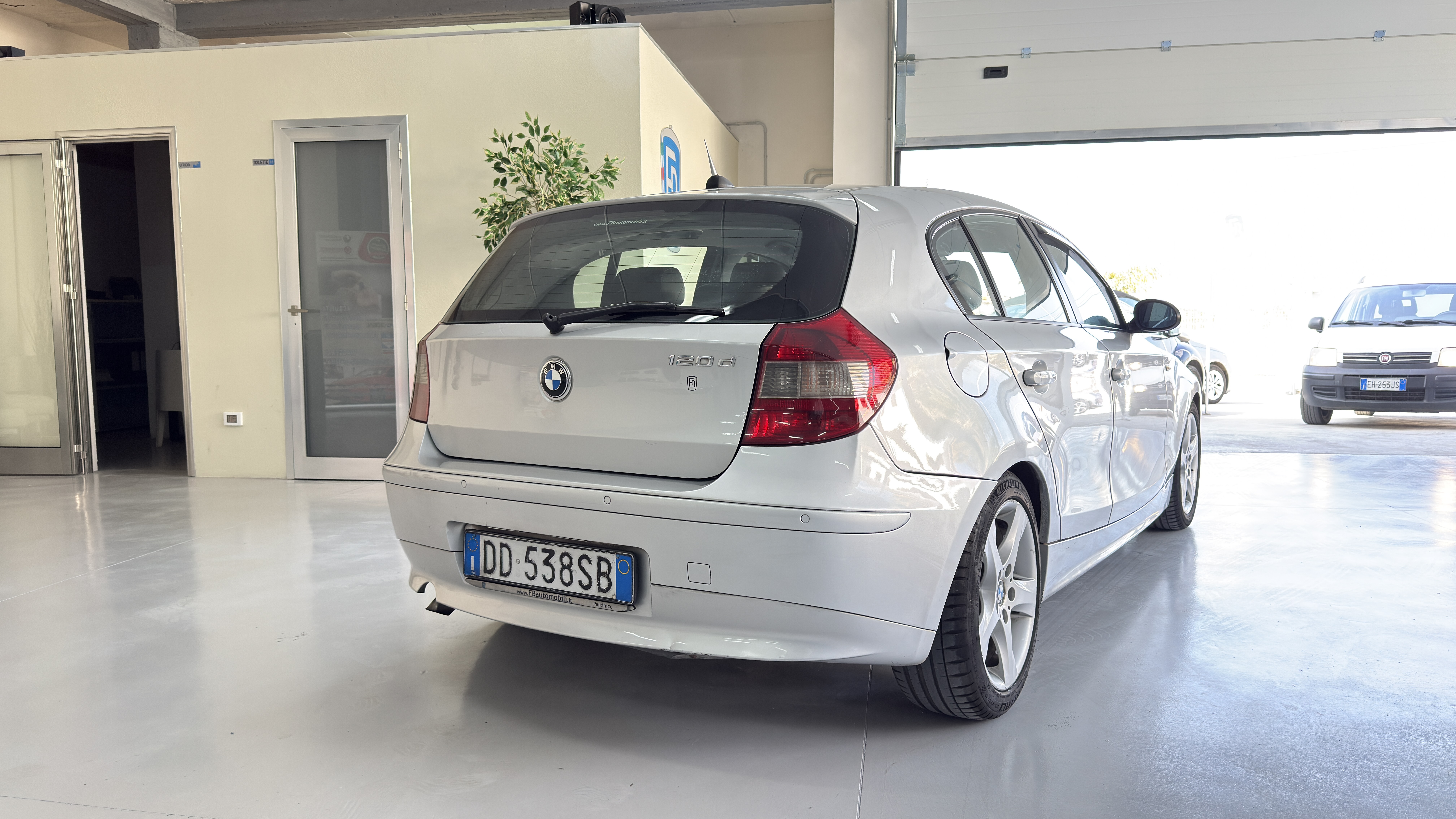 BMW 120 Serie 1 E87 2004 120d Futura