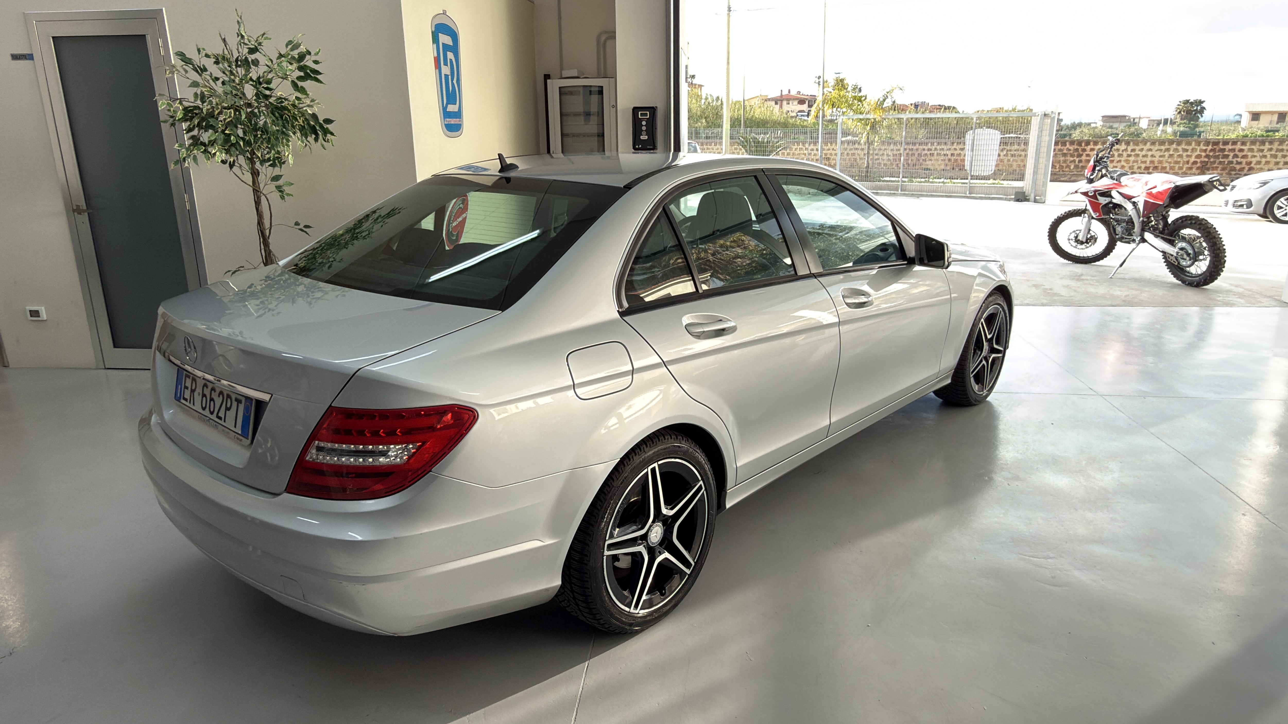 Mercedes-Benz C 180 Classe C Berlina cdi (be) Trend Uniproprietario