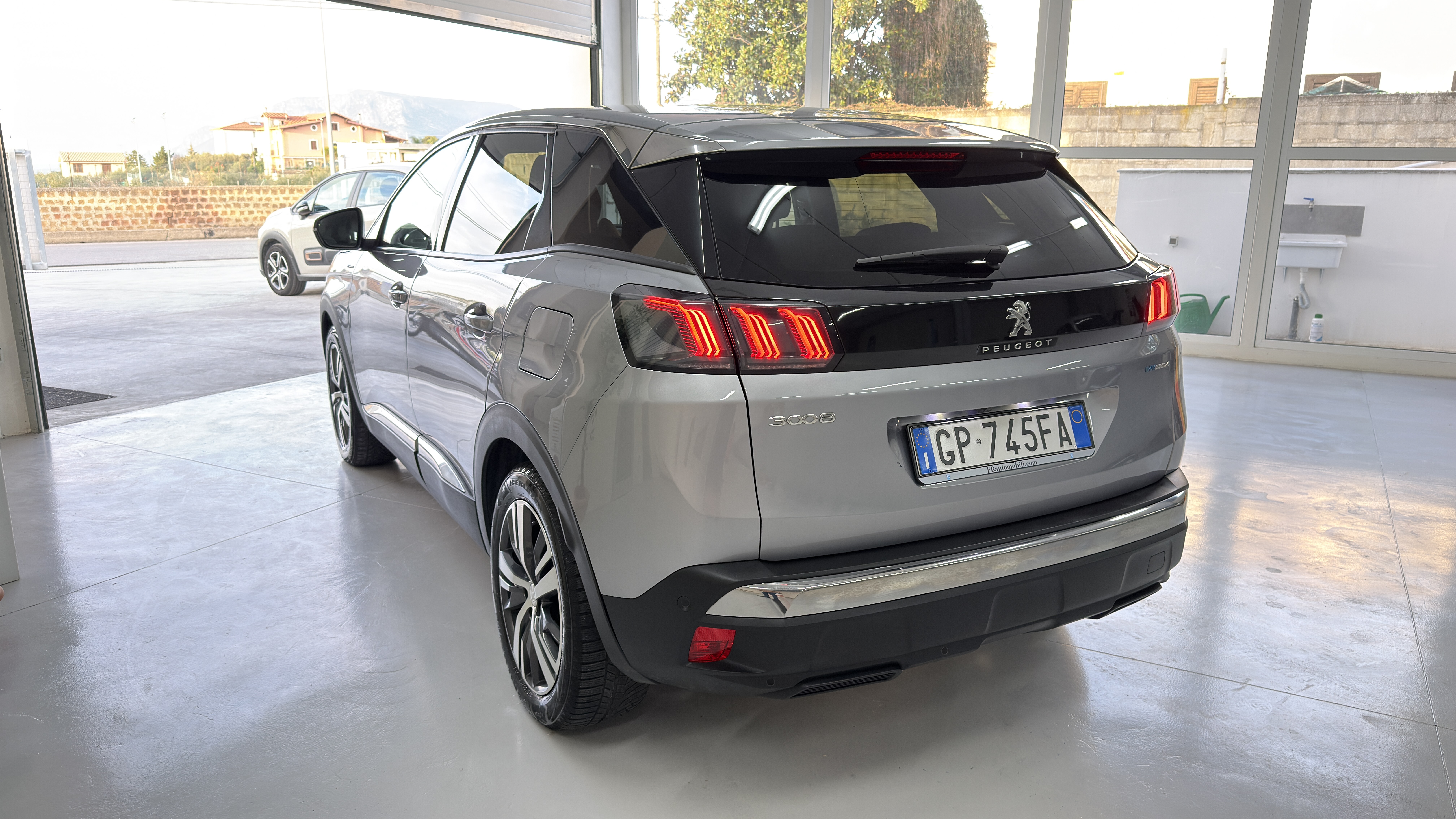 Peugeot 3008 Hybrid4 eat8 300Cv. Allure Pack Aziendale