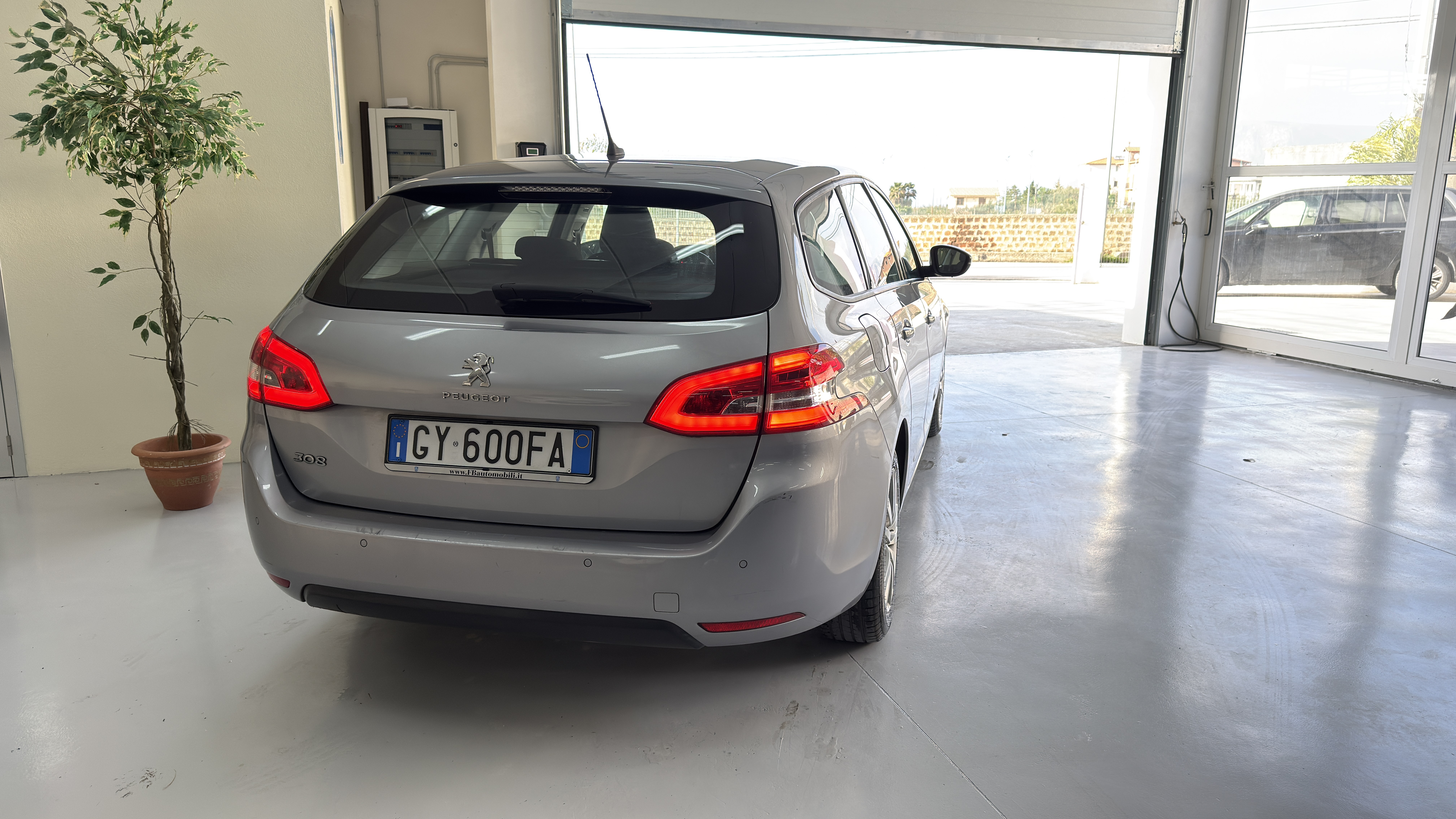 Peugeot 308 1.5 BlueHDi 130 S&S SW Allure