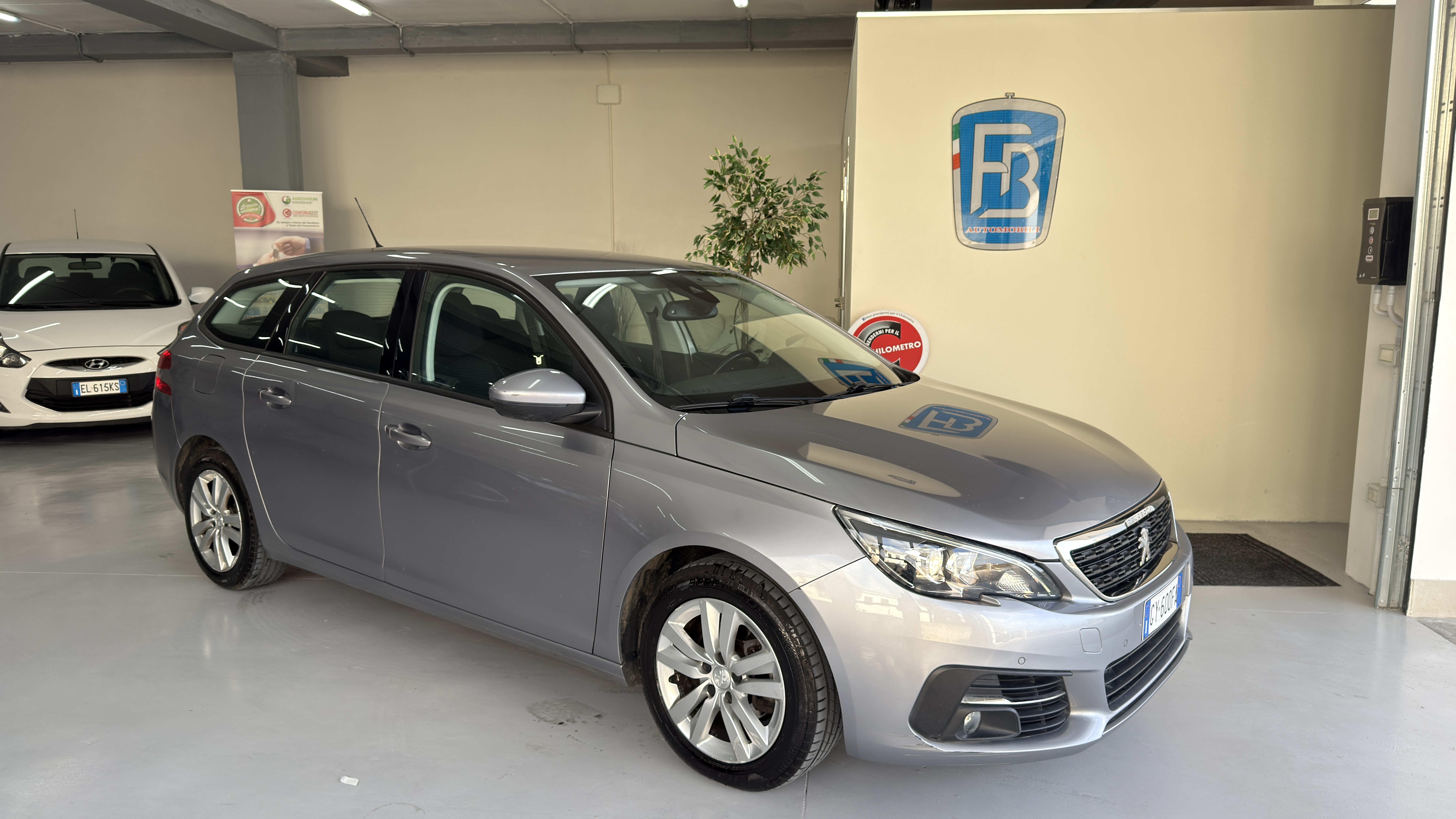 Peugeot 308 1.5 BlueHDi 130 S&S SW Allure