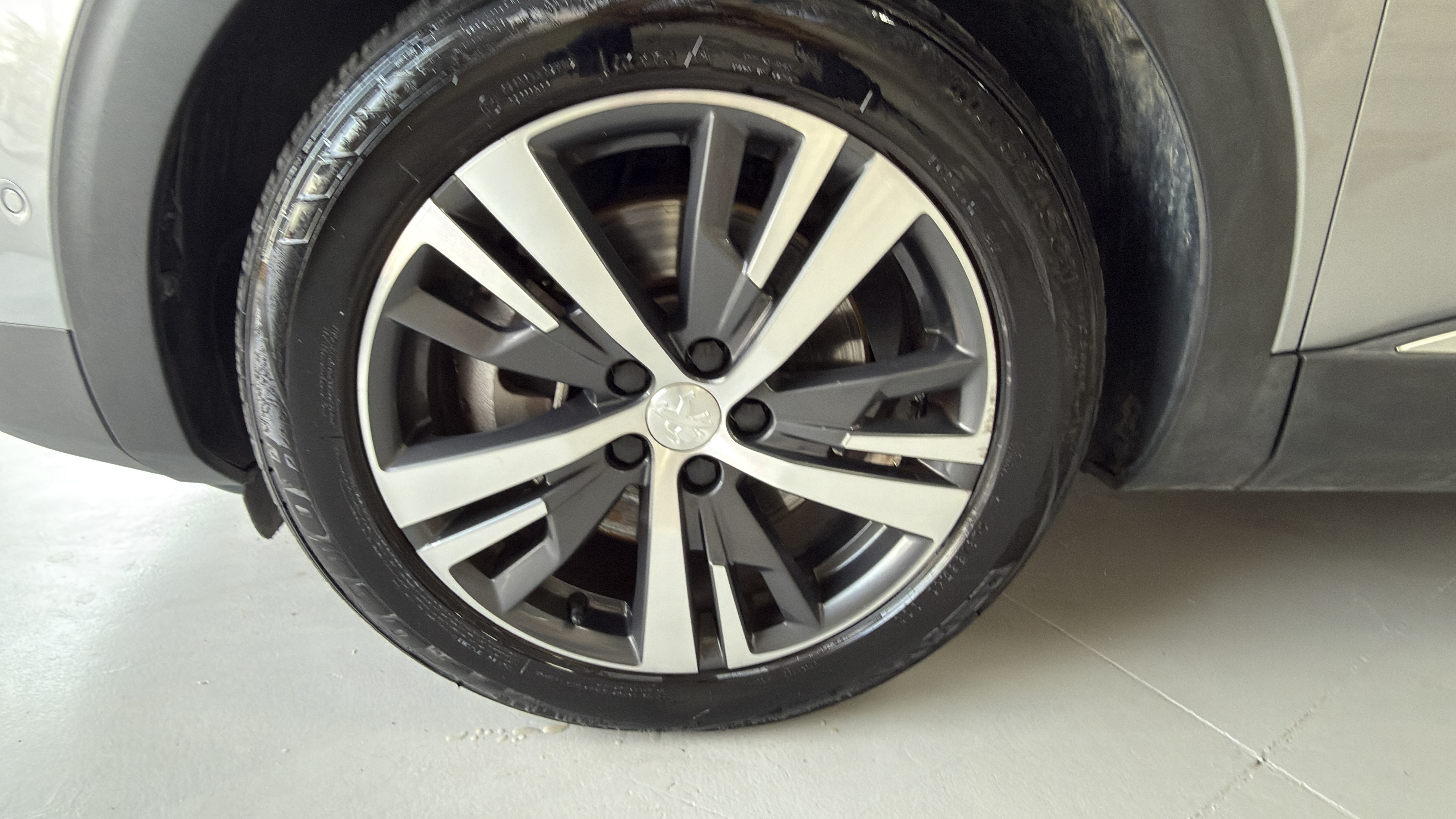 Peugeot 3008 Hybrid4 eat8 300Cv. Allure Pack Aziendale