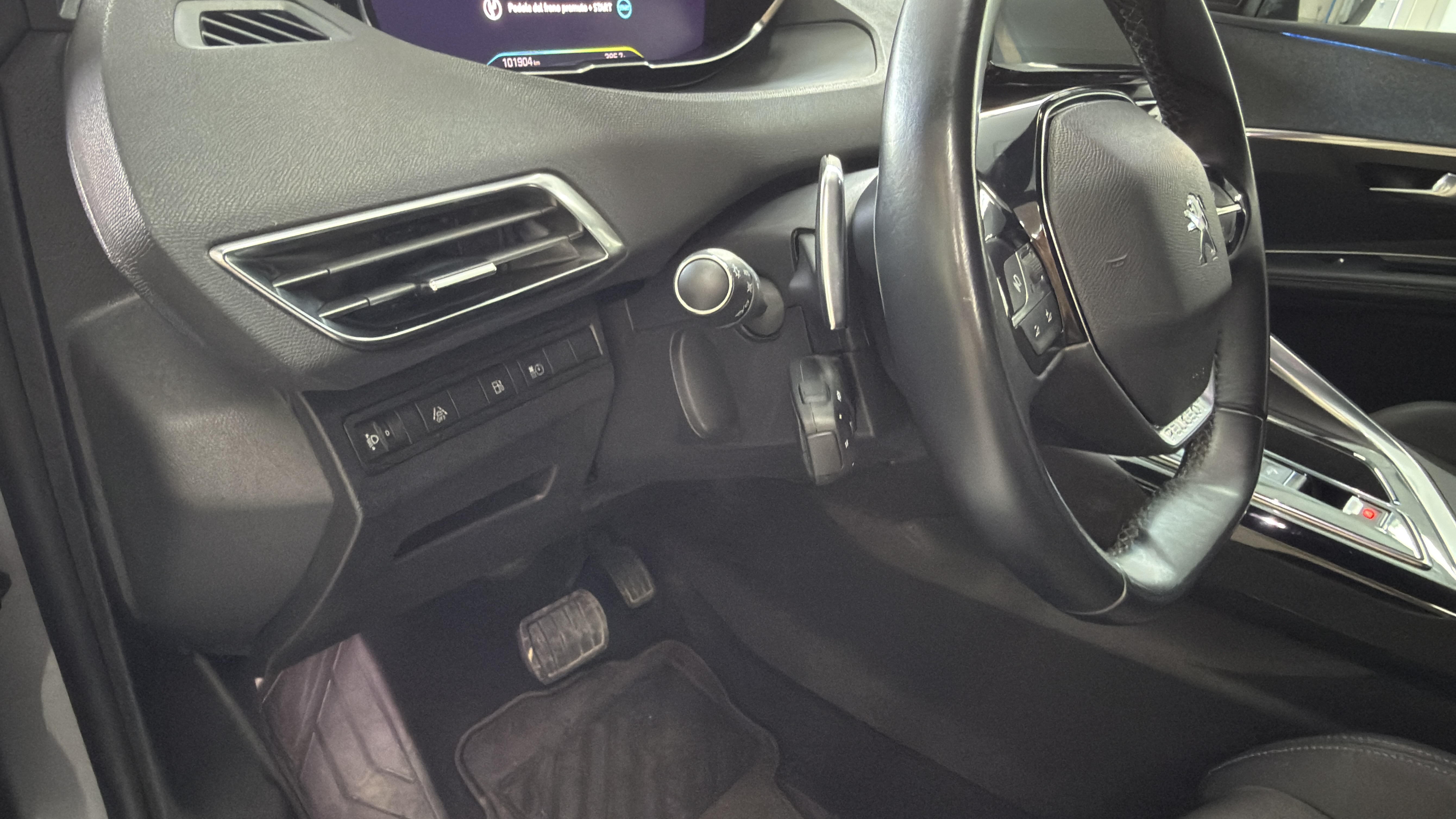 Peugeot 3008 Hybrid4 eat8 300Cv. Allure Pack Aziendale