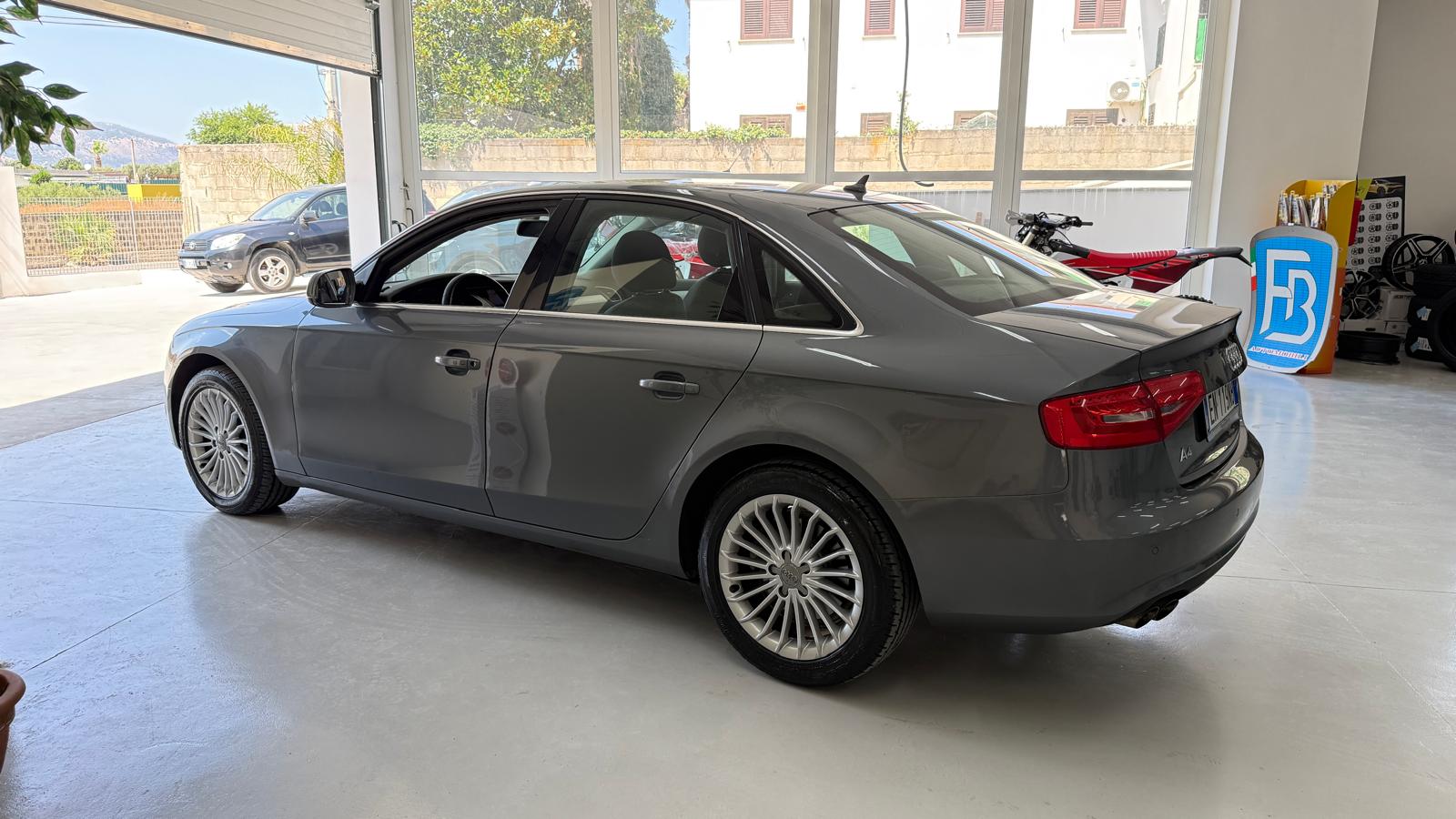 Audi A4 2.0tdi 120Cv. Advanced Plus