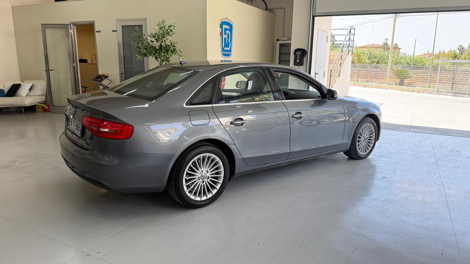 Audi A4 2.0tdi 120Cv. Advanced Plus