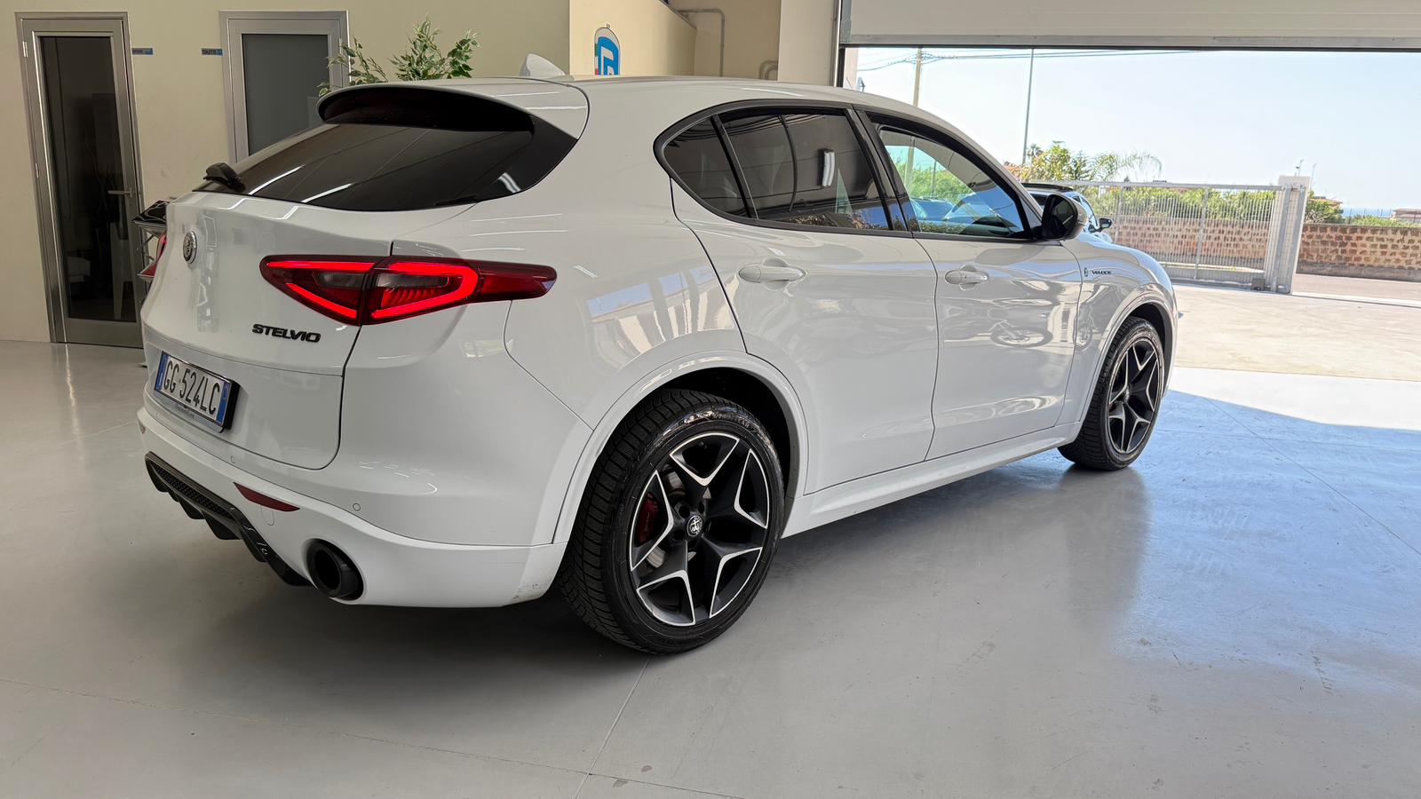 Alfa Romeo Stelvio 2.2Mtj. Ti 210Cv. Q4 Veloce