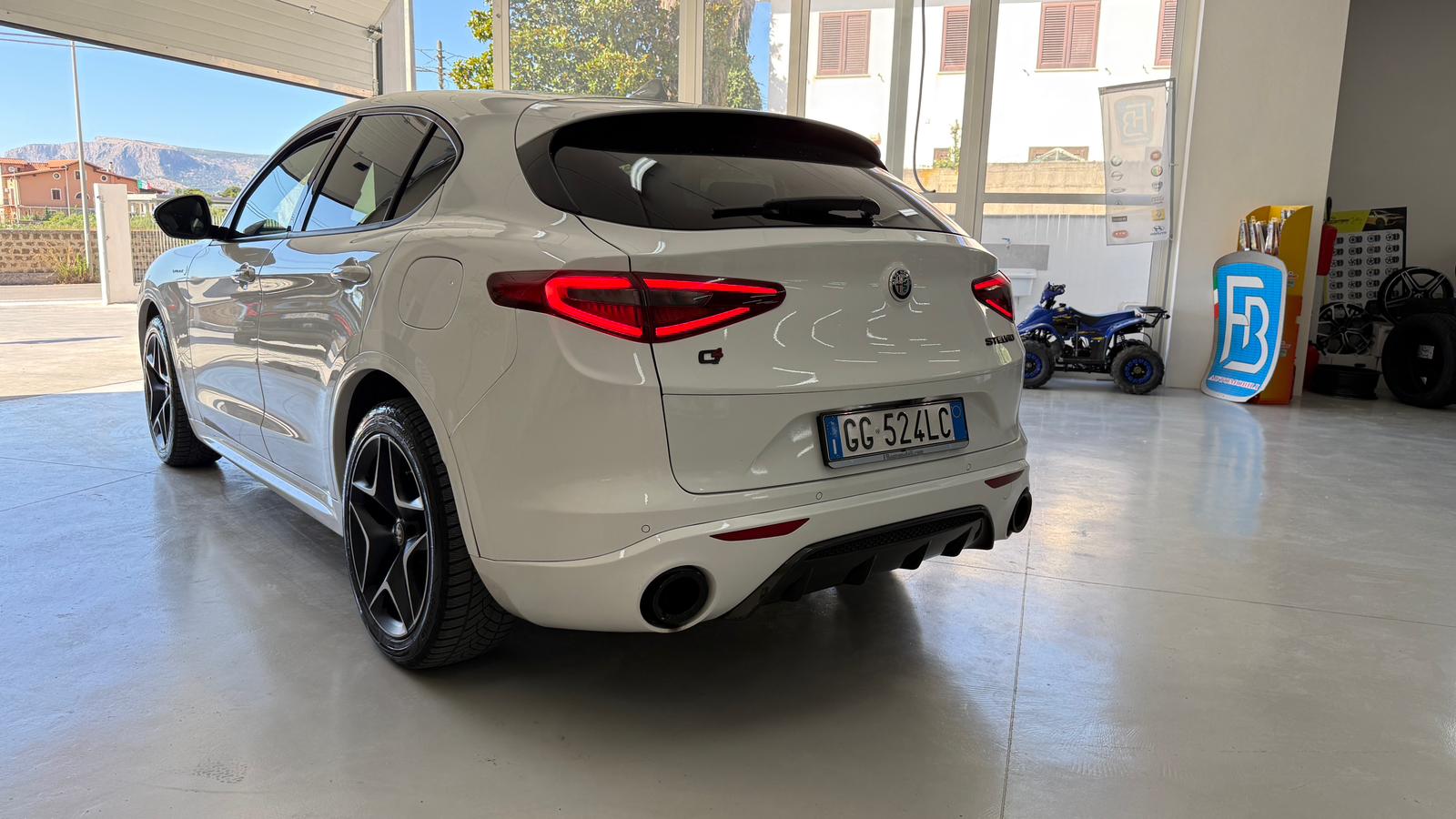 Alfa Romeo Stelvio 2.2Mtj. Ti 210Cv. Q4 Veloce