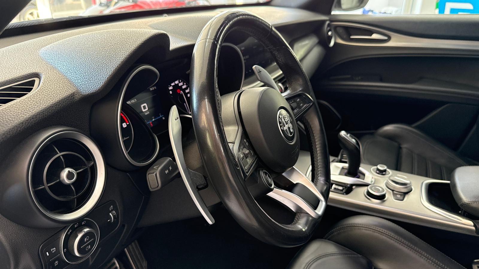 Alfa Romeo Stelvio 2.2Mtj. Ti 210Cv. Q4 Veloce