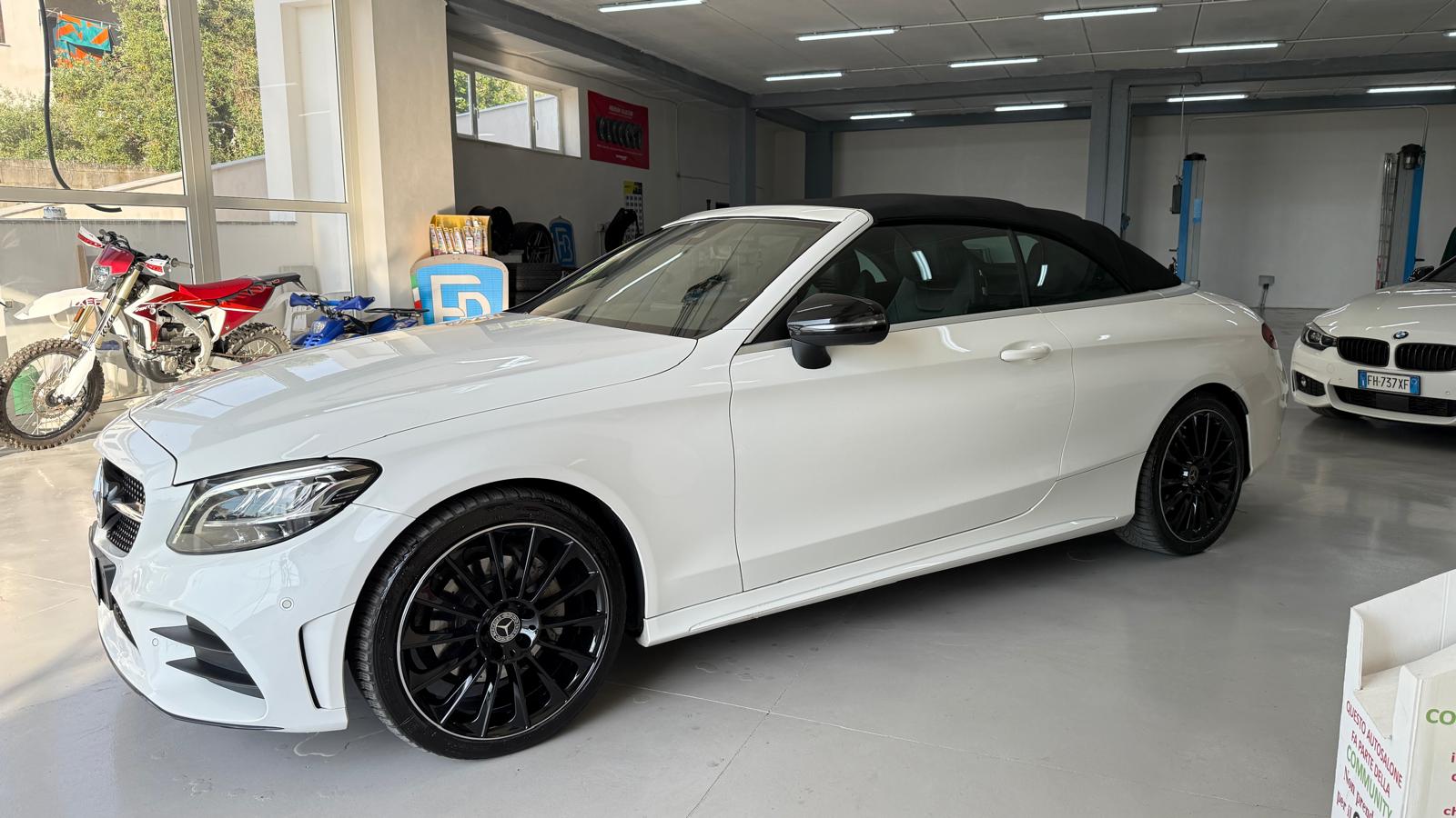 Mercedes C220d Cabrio Premium Plus AMG Automatica