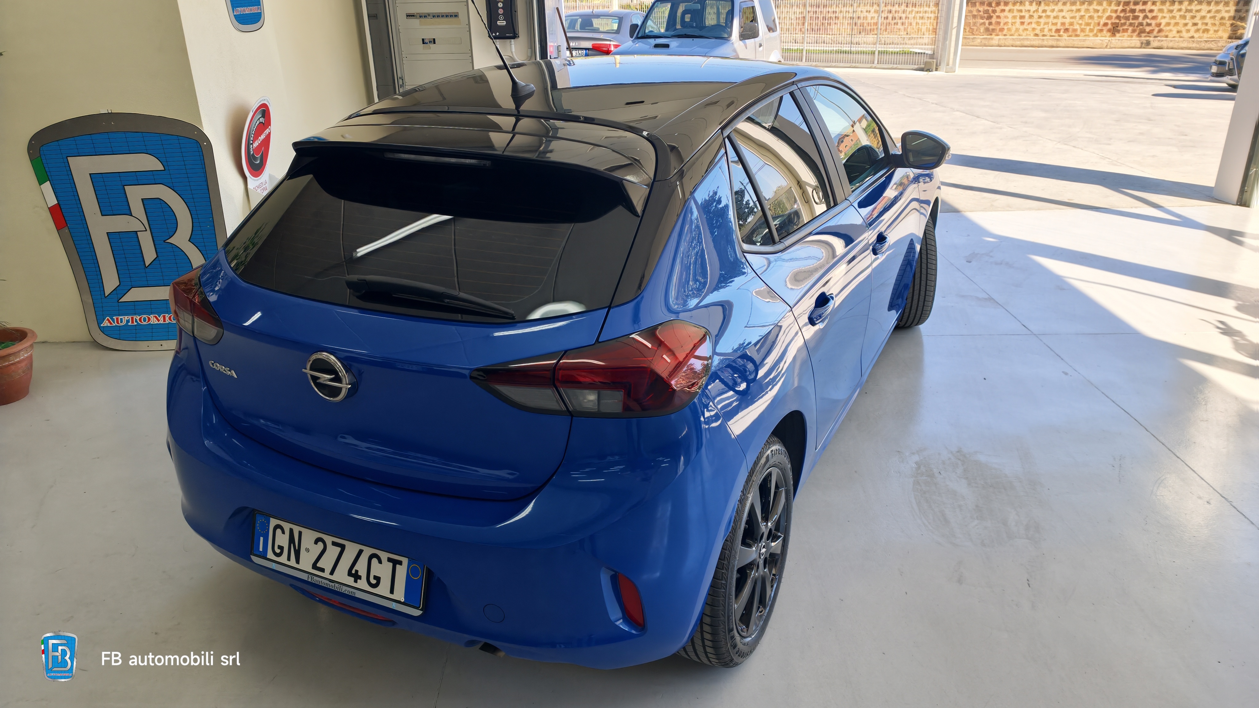 Opel Corsa 1.2i 75Cv. Edition Aziendale