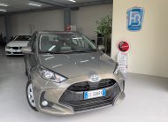 TOYOTA TOYOTA YARIS Hybrid Business
