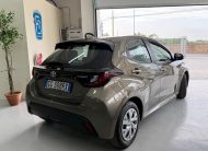 TOYOTA TOYOTA YARIS Hybrid Business