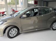 TOYOTA TOYOTA YARIS Hybrid Business